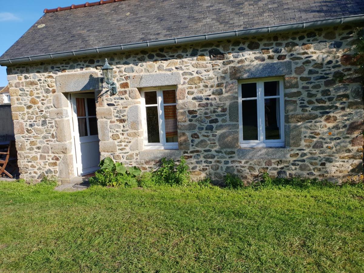 Lesroses1680 Bed & Breakfast Blainville-sur-Mer Exterior photo